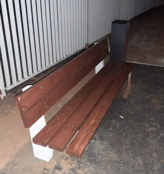 Скамейка бетонная «Ребус» 1,8 м