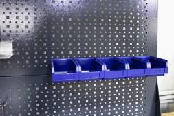 Держатель ДВК для ящиков 500